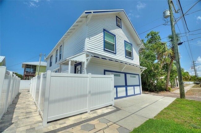Building Photo - 7401 1st Ave N