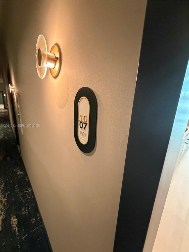 Building Photo - 77 SE 5th St