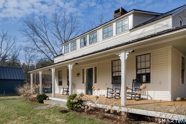 Foto del edificio - 40 Music Mountain Rd