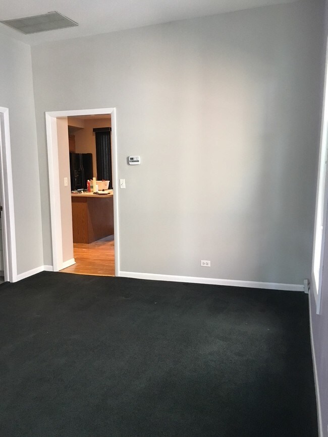 Foto del edificio - 1338 W Hubbard St