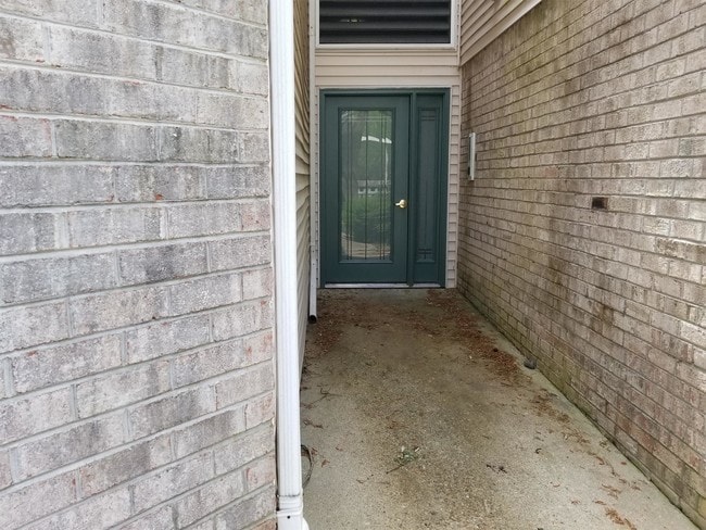 Building Photo - 401 Hidden Shores Ct