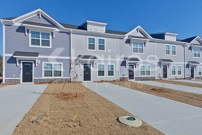 Building Photo - 2083 Banyan Cir