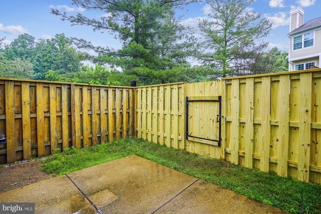 Building Photo - 10901 Postern Ct