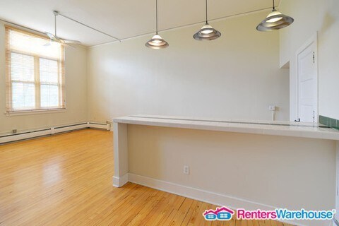 Foto del edificio - 1754 S Grant St
