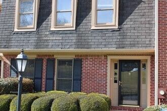 Building Photo - 441 Chase Plantation Pkwy