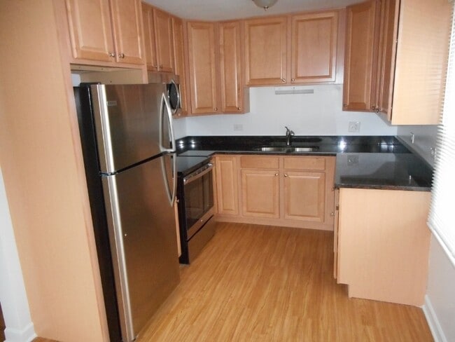 Photo - 240 N Smith St Apartment