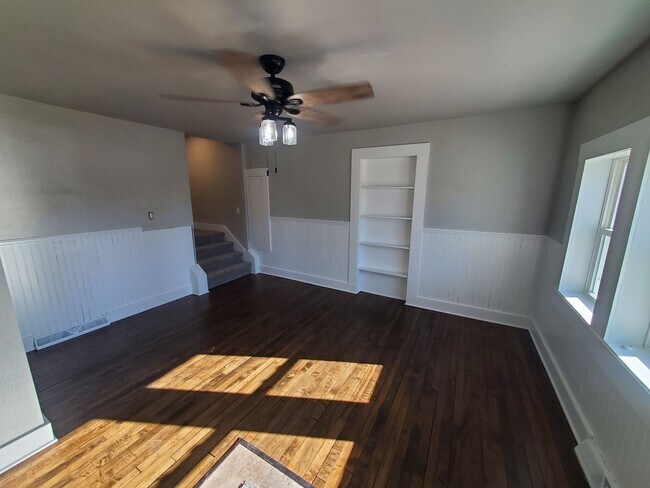 Foto del edificio - 4231-4231A Co Rd KK