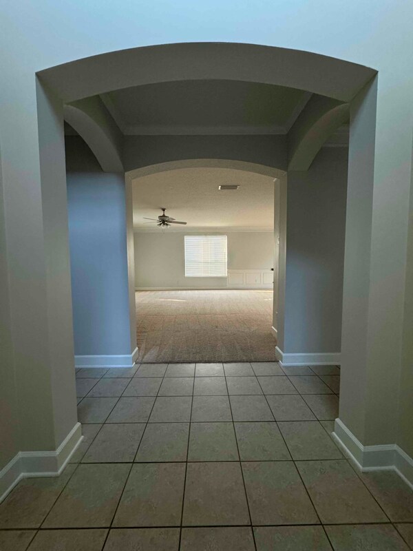 Building Photo - 12237 Diamond Springs Dr