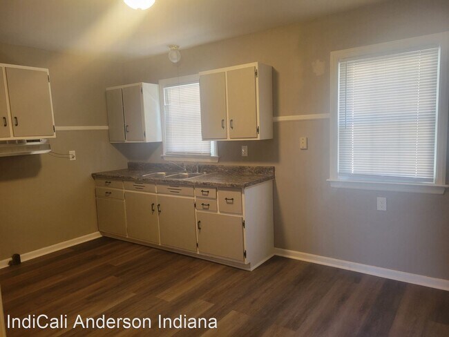 Foto del edificio - 3 br, 2 bath House - 3024 Sherman Ave