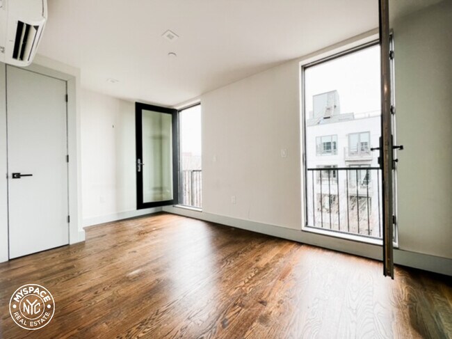 Foto del edificio - 298 Ellery St