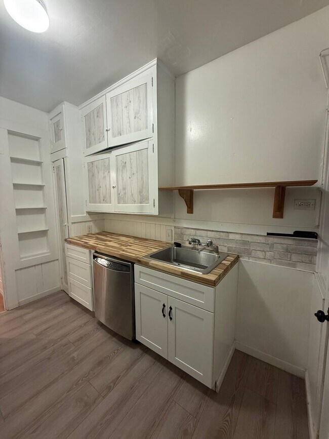 Foto del edificio - 2315 O St