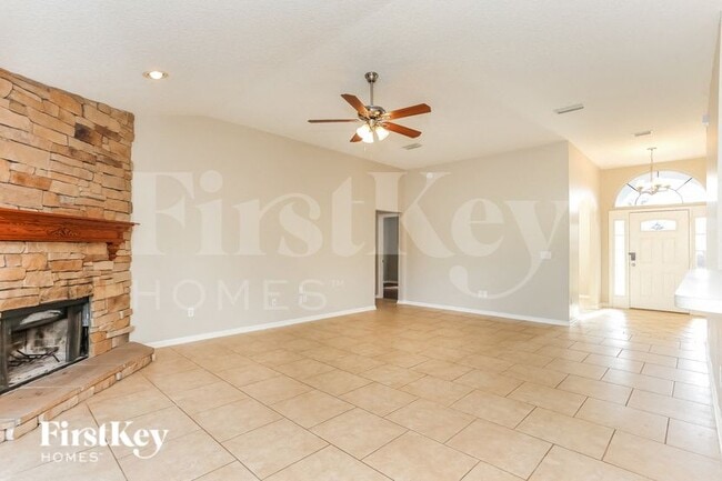 Building Photo - 247 Ridgewick Dr S