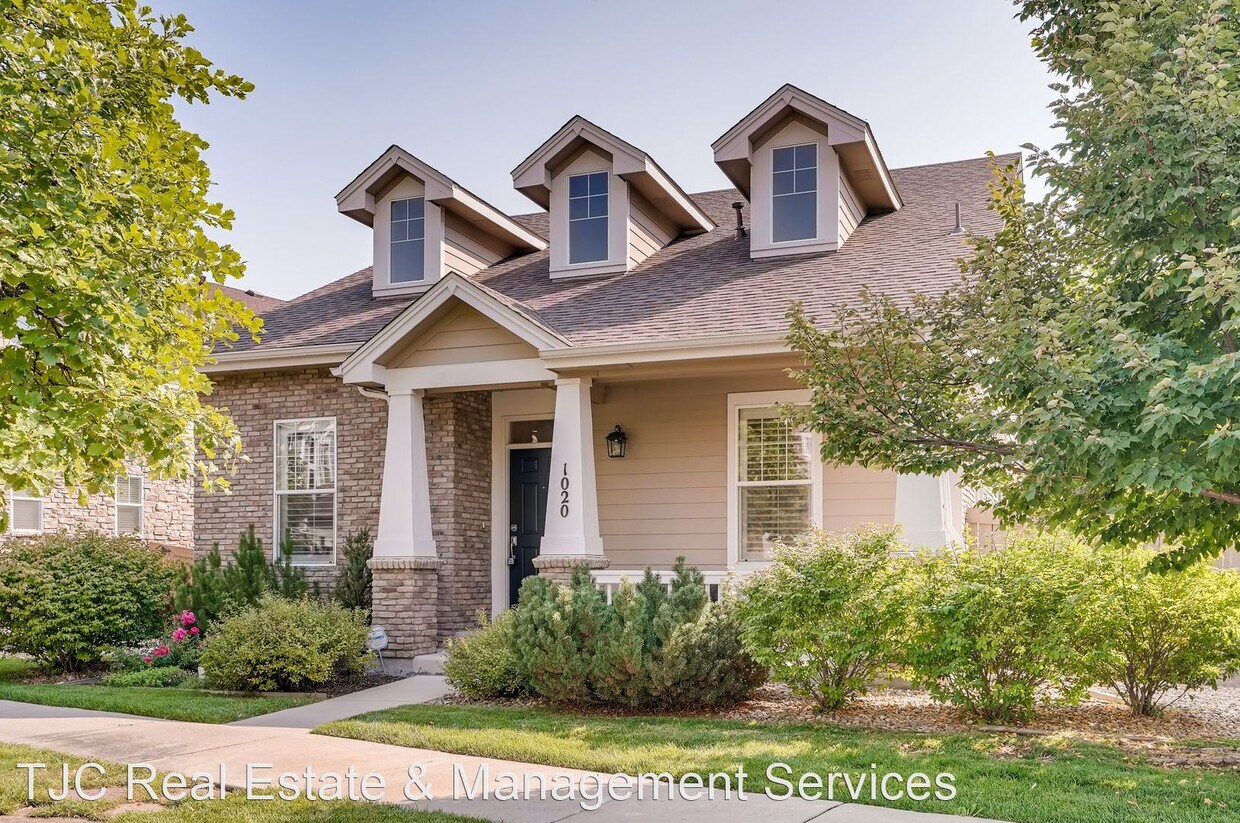 Foto principal - 3 br, 3 bath House - 1020 Ulster St