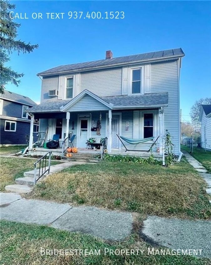 709 Cottage Ave  