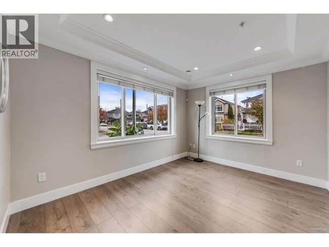 Building Photo - 3278 E 47th Ave