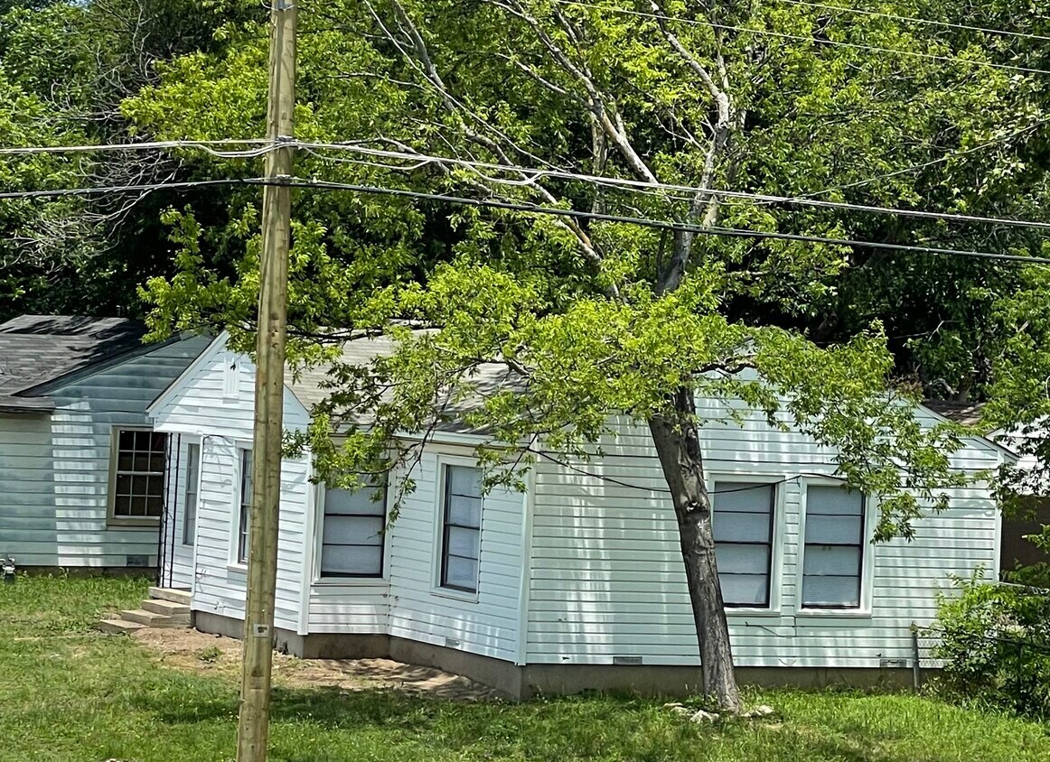 807 E Dean Ave, Killeen, TX 76541 House for Rent in Killeen, TX