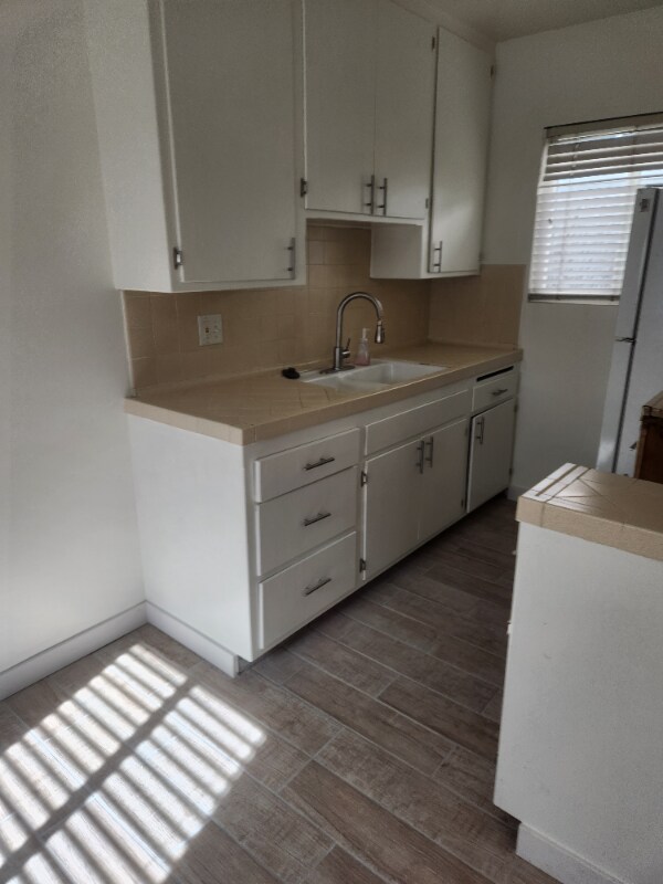 Foto del edificio - 30 Rose Ave