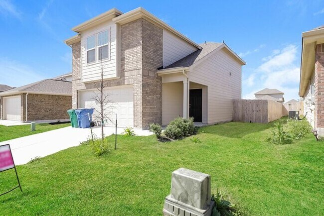 Building Photo - 9323 Dogwood Hill