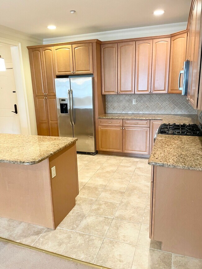 Foto del edificio - Madison Avenue, Park Ridge, NJ 07656 - 2 B...