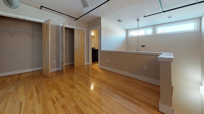 Foto del edificio - Cliffs Edge Lofts