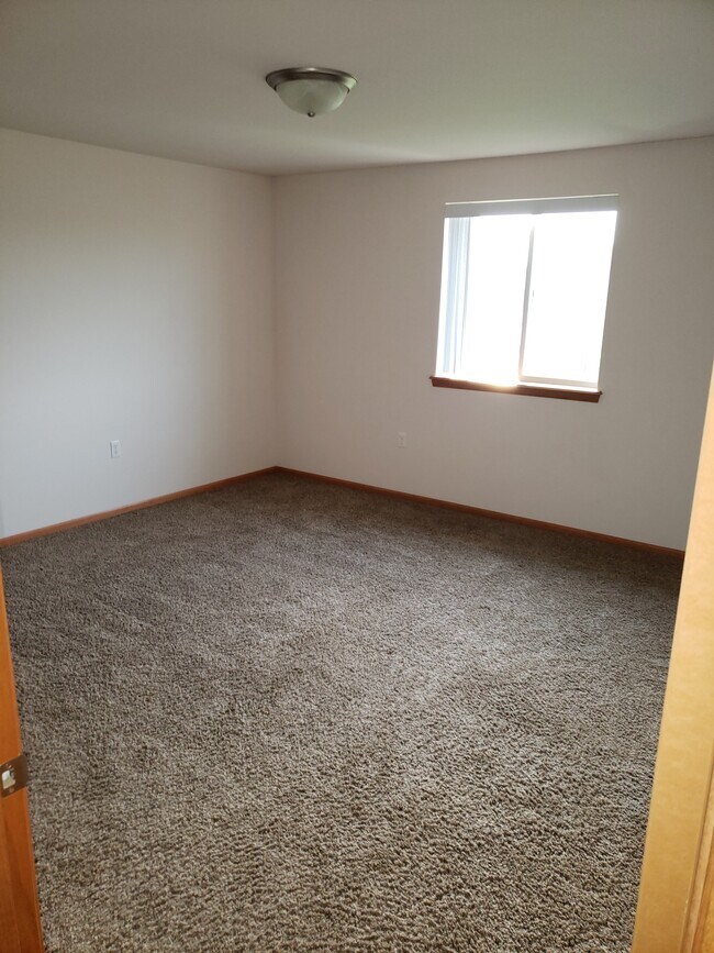 Primary Bedroom - Mayfair Apartments