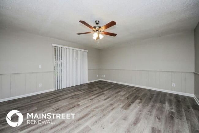 Building Photo - 508 Ponderosa Dr