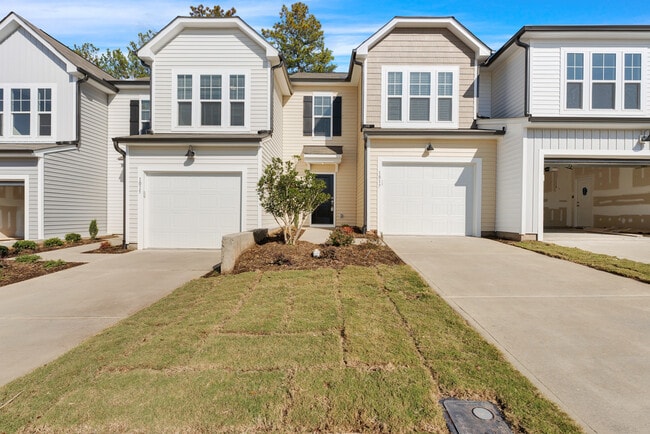 Building Photo - 1017 Badlands St