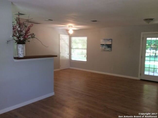 Building Photo - Welcome to 5810 Timberrock!