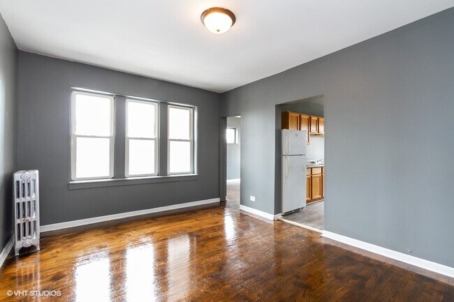 Dining Room - 8156 S Kingston Ave