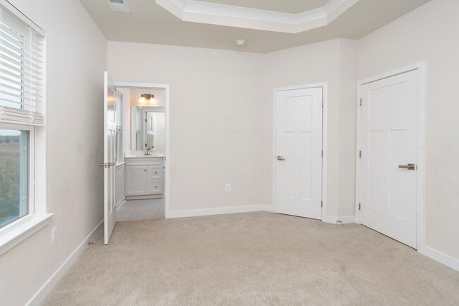 Foto del edificio - 4022 Purple Flora Bnd