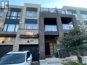 Building Photo - 3048 Cascade Common