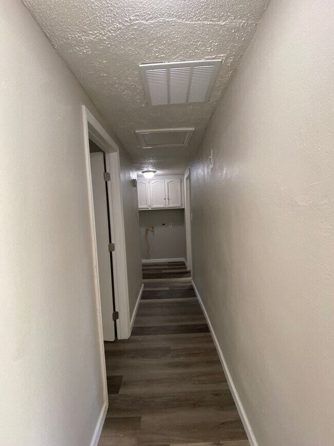 Foto del edificio - 110 Cooper Ave