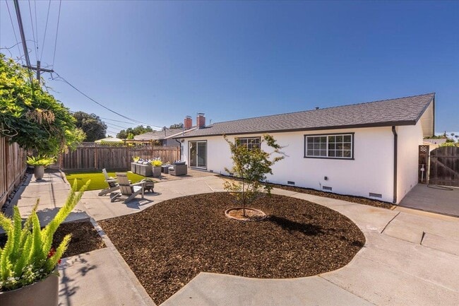 Building Photo - 1826 Ronie Way