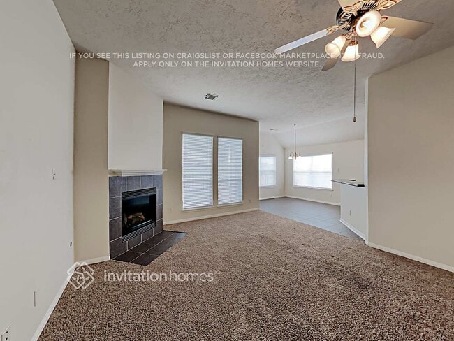 Building Photo - 30 Mira Loma Dr