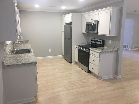 Building Photo - Very nice house for rent