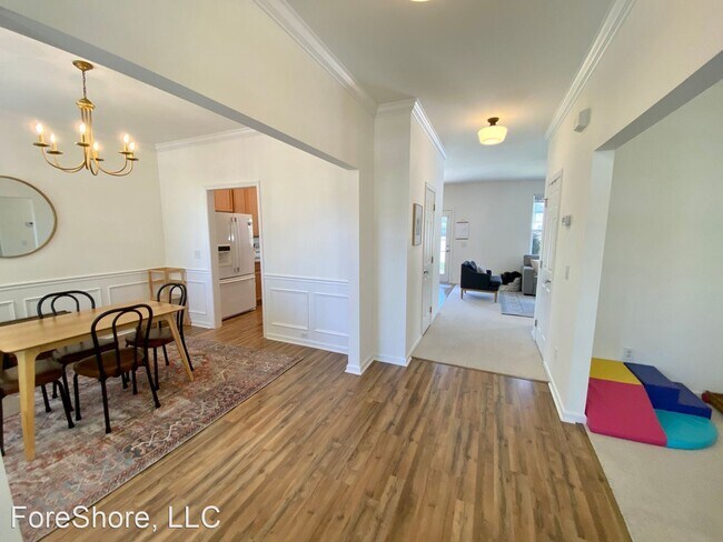 Foto del edificio - 3 br, 2.5 bath House - 15 6th Avenue