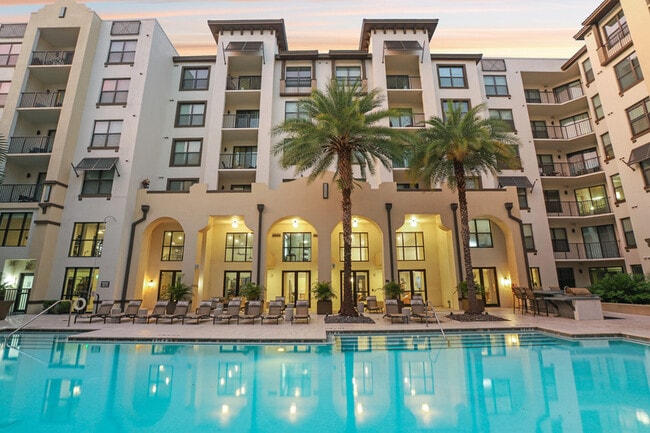 Building Photo - Lantower Westshore