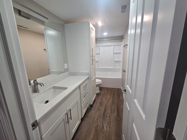 Building Photo - 7201 KY-5