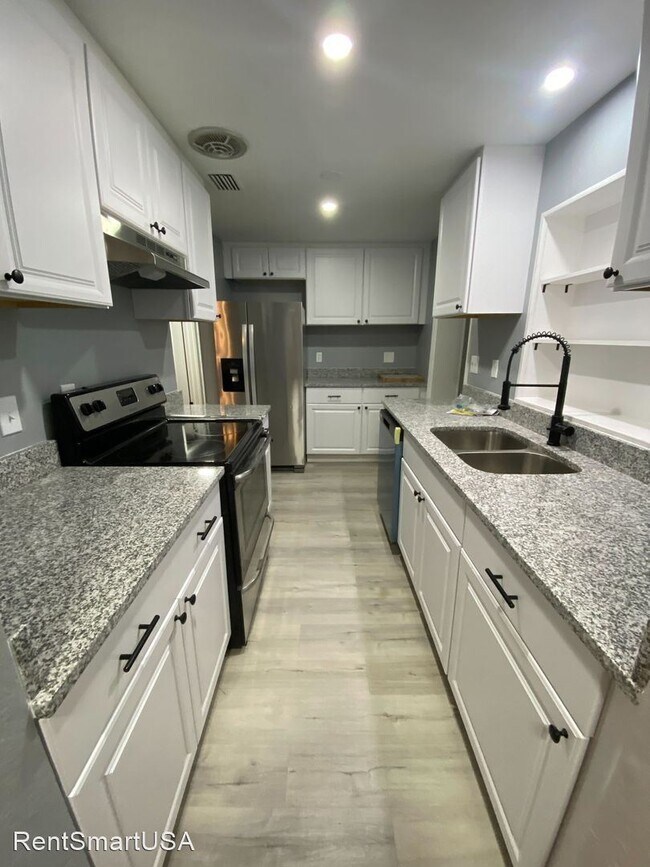 Foto del edificio - 3 br, 1 bath House - 757 Terrace Avenue