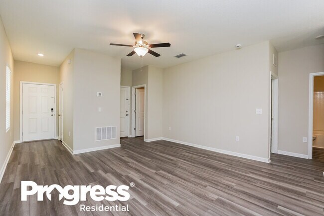 Foto del edificio - 843 Kings Pine Ct