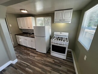 Building Photo - 2018 Ocean View Blvd