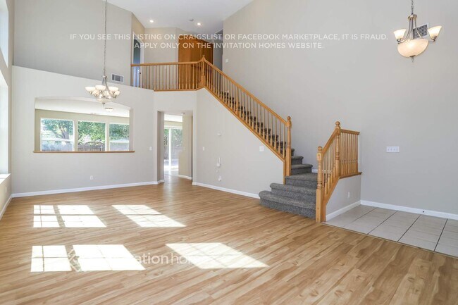 Foto del edificio - 1009 Foxfire Dr