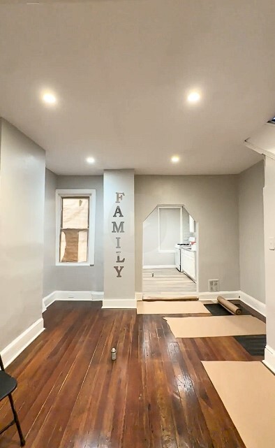 Foto del edificio - 719 N Dekalb St