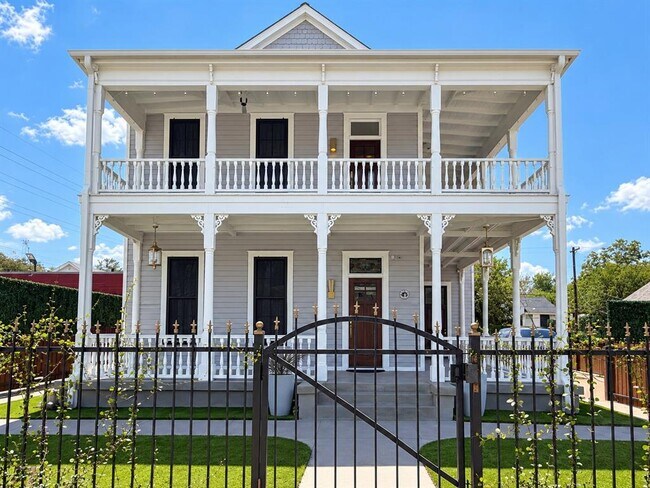 Foto del edificio - 1807 E Cesar Chavez St