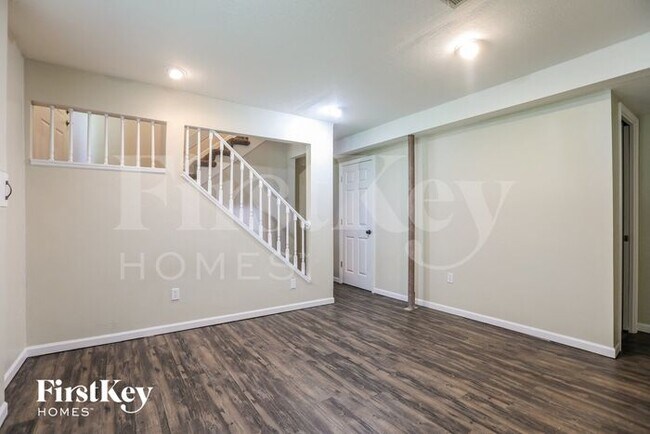 Foto del edificio - 15605 Allen Ave