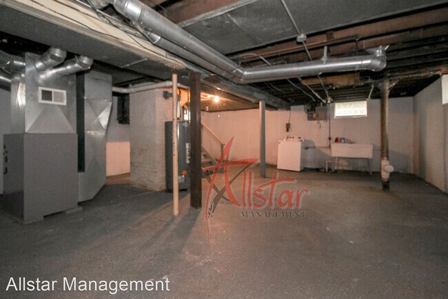 Building Photo - 3 br, 2 bath House - 3397 Silsby Rd