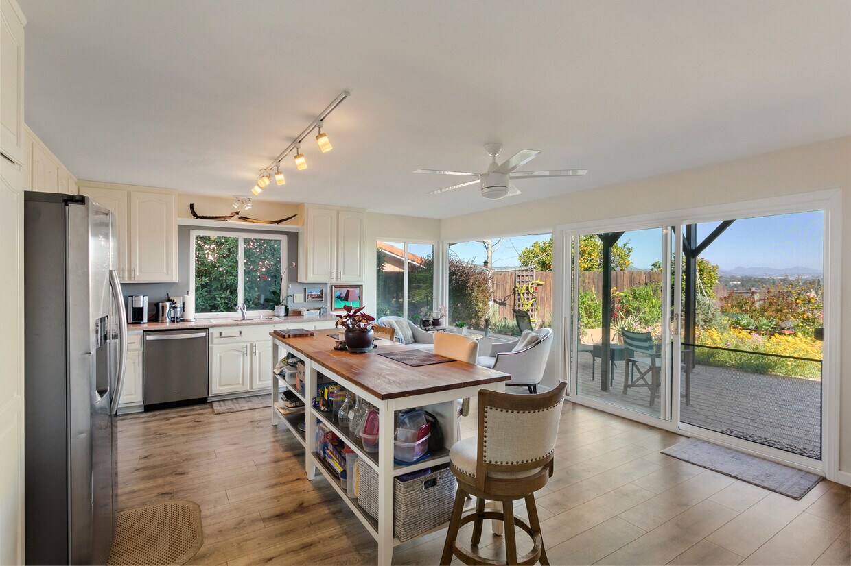 Foto principal - 371 Trailview Rd