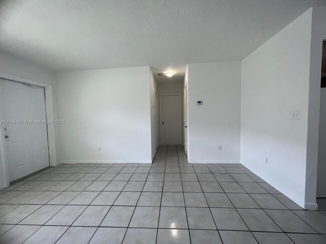 Building Photo - 5312 NW 22nd St