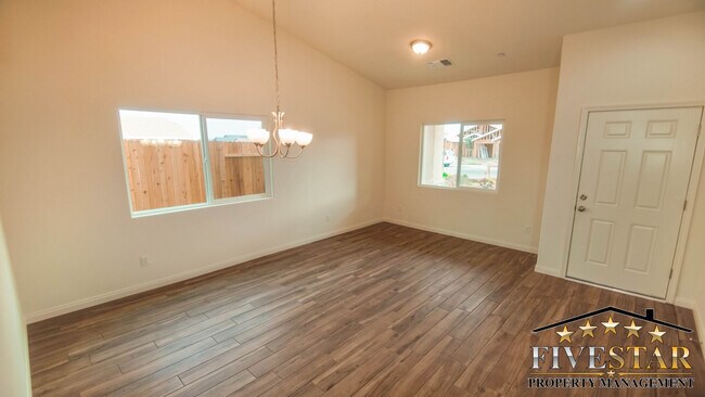 Foto del edificio - 4206 Gabbro Ct