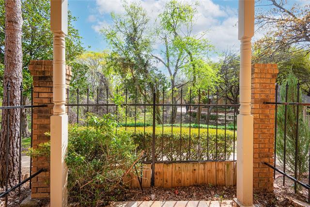 Foto del edificio - 14333 Preston Rd